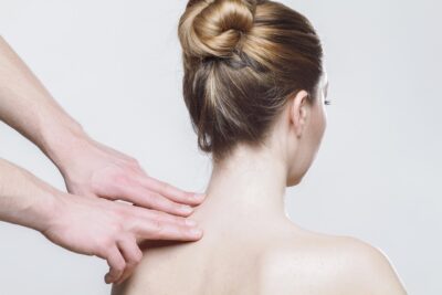 séances de massage personnalisées adaptées à vos besoins spécifiques pour une détente optimale et un bien-être durable.